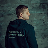 Дмитрий Петров